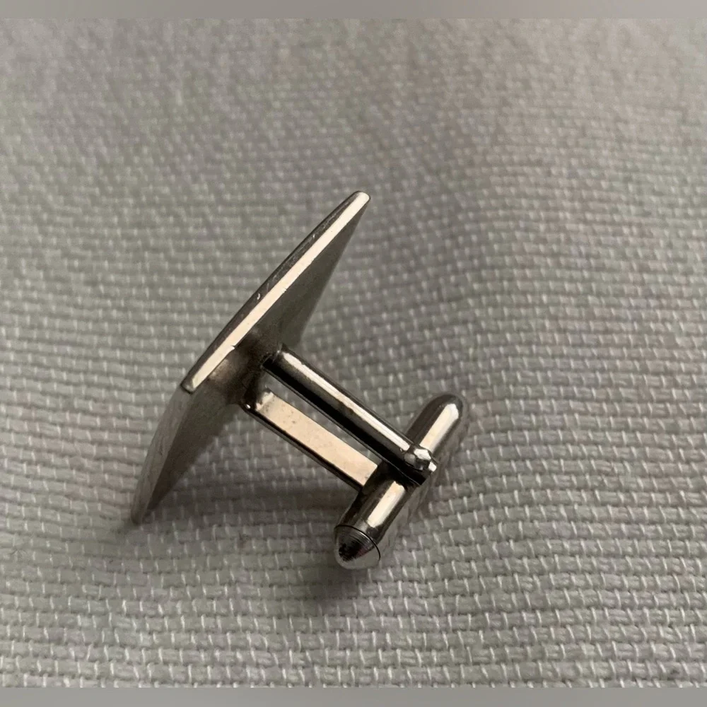 Vintage Gold-Tone Flask Cufflink and Vintage Sliver-Tone Square Cufflink
